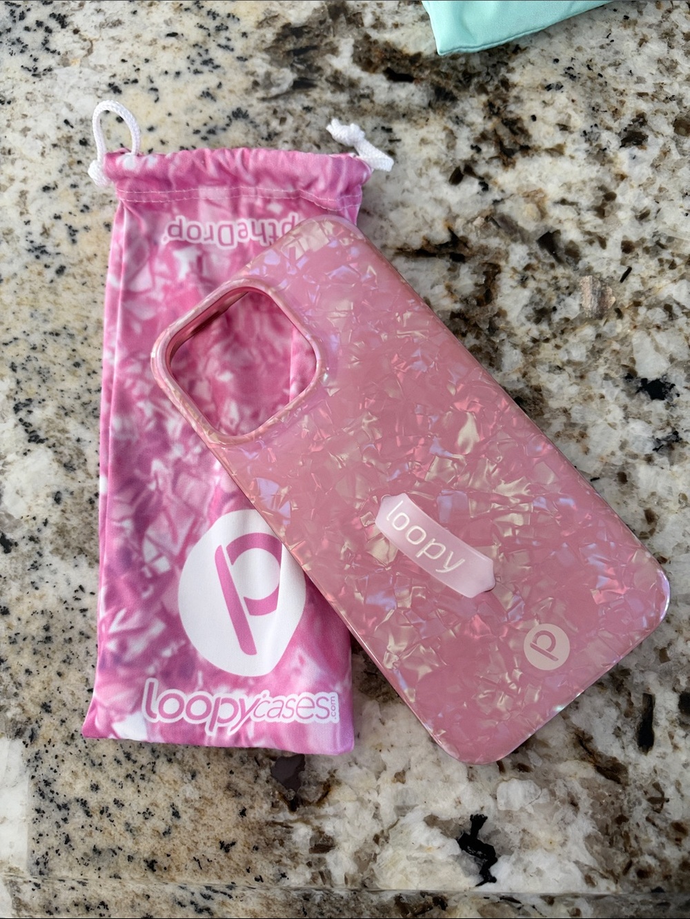 14 Pro Max Loopy Case Pink Iridescent Phone Case with Built-In Loopy Grip